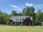 Home For Sale In Smithville, Tennessee