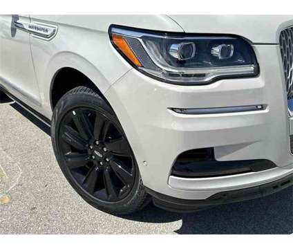 2024 Lincoln Navigator Reserve is a White 2024 Lincoln Navigator Reserve SUV in Fort Pierce FL