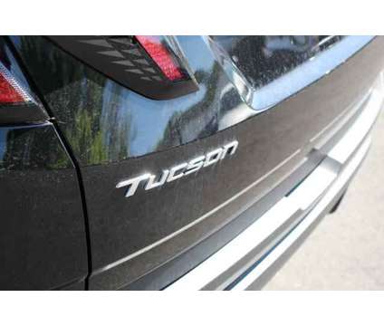 2022 Hyundai Tucson SEL is a Black 2022 Hyundai Tucson SUV in Erie PA