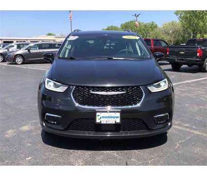 2022 Chrysler Pacifica Touring L is a Black 2022 Chrysler Pacifica Touring Car for Sale in Neenah WI