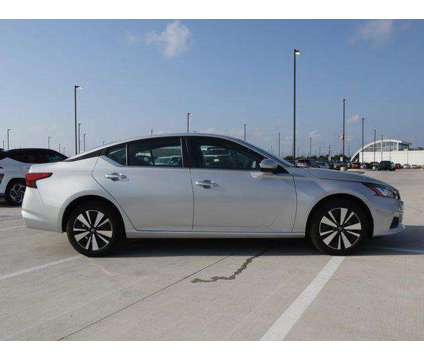 2021 Nissan Altima SV Intelligent AWD is a Silver 2021 Nissan Altima 2.5 Trim Sedan in Friendswood TX