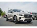 2024 Volvo XC60 Recharge Plug-In Hybrid T8 Plus Dark Theme