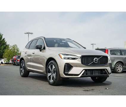 2024 Volvo XC60 Recharge Plug-In Hybrid T8 Plus Dark Theme is a 2024 Volvo XC60 3.2 Trim Hybrid in Fredericksburg VA