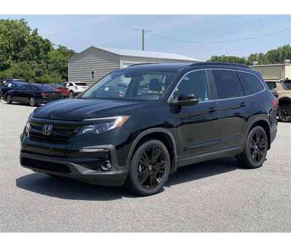 2021 Honda Pilot 2WD Special Edition is a Black 2021 Honda Pilot 2WD Special Edition SUV in Anderson SC