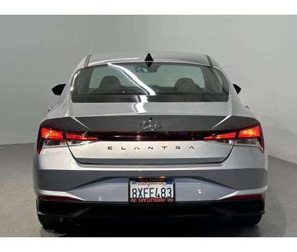 2022 Hyundai Elantra SEL is a Silver 2022 Hyundai Elantra Sedan in Palm Springs CA