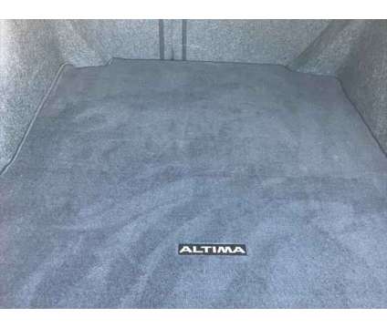 2021 Nissan Altima SV FWD is a Silver 2021 Nissan Altima 2.5 Trim Sedan in Texarkana TX