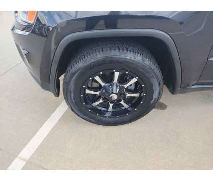 2015 Jeep Grand Cherokee Laredo is a Black 2015 Jeep grand cherokee Laredo SUV in Ardmore OK