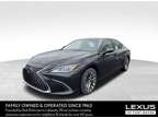 2024 Lexus ES 300h Luxury