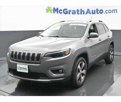 2021 Jeep Cherokee Limited 4X4 is a Grey 2021 Jeep Cherokee Limited SUV in Dubuque IA