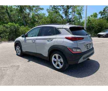 2022 Hyundai Kona SEL is a Silver 2022 Hyundai Kona SEL SUV in New Port Richey FL