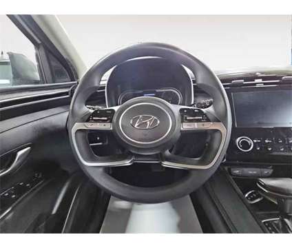 2022 Hyundai Tucson SEL is a White 2022 Hyundai Tucson SUV in Streetsboro OH