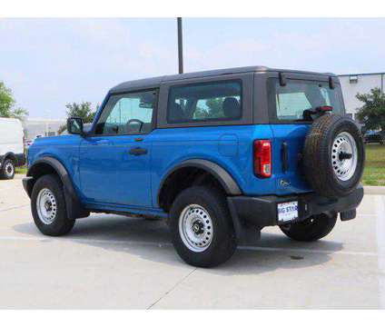 2021 Ford Bronco Base is a Blue 2021 Ford Bronco SUV in Friendswood TX