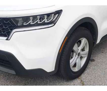 2023 Kia Sorento LX is a White 2023 Kia Sorento LX SUV in North Wilkesboro NC