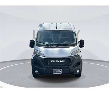 2024 Ram ProMaster 2500 High Roof is a White 2024 RAM ProMaster 2500 High Roof Van in Manassas VA