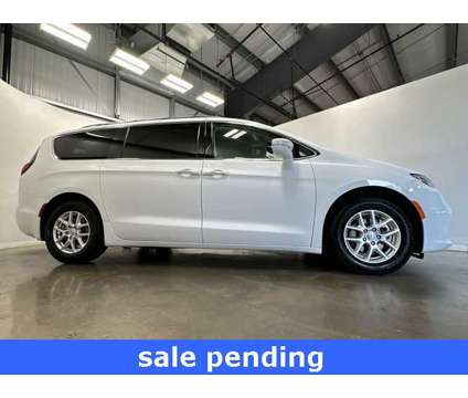 2021 Chrysler Pacifica Touring L is a White 2021 Chrysler Pacifica Touring Car for Sale in Coraopolis PA