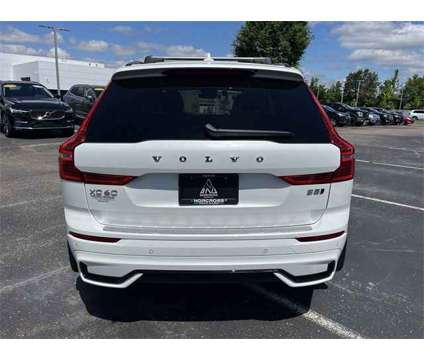 2024 Volvo XC60 B5 Plus Dark Theme is a White 2024 Volvo XC60 3.2 Trim SUV in Cordova TN