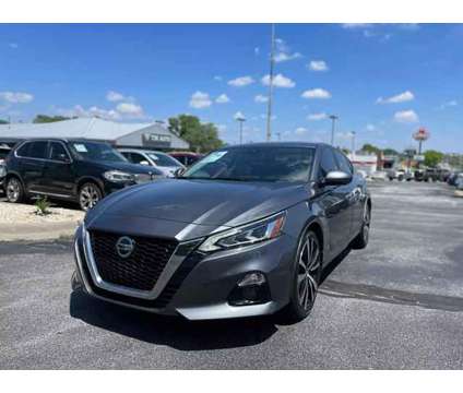 2019 Nissan Altima for sale is a Grey 2019 Nissan Altima 2.5 Trim Car for Sale in Omaha NE