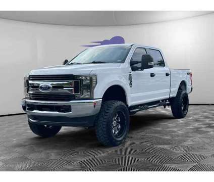 2017 Ford F250 Super Duty Crew Cab for sale is a White 2017 Ford F-250 Super Duty Car for Sale in Stafford VA