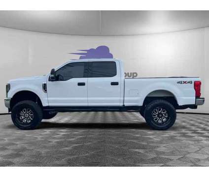 2017 Ford F250 Super Duty Crew Cab for sale is a White 2017 Ford F-250 Super Duty Car for Sale in Stafford VA