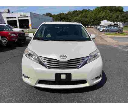 2017UsedToyotaUsedSiennaUsedFWD 8-Passenger (SE) is a White 2017 Toyota Sienna Car for Sale in Midlothian VA