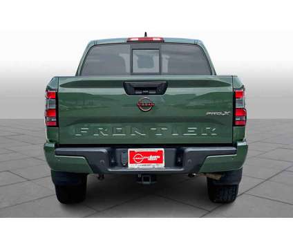 2022UsedNissanUsedFrontierUsedCrew Cab 4x2 Auto is a Green 2022 Nissan frontier Car for Sale