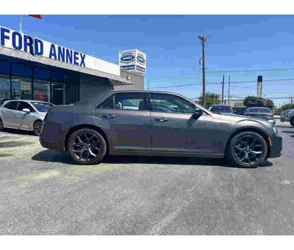 2022UsedChryslerUsed300UsedRWD is a Grey 2022 Chrysler 300 Model Car for Sale in San Antonio TX