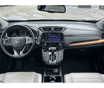 2017UsedHondaUsedCR-VUsed2WD is a Silver 2017 Honda CR-V Car for Sale in San Antonio TX