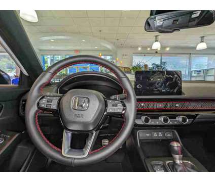 2024NewHondaNewCivic SiNewManual is a Silver, White 2024 Honda Civic Car for Sale in Greensburg PA
