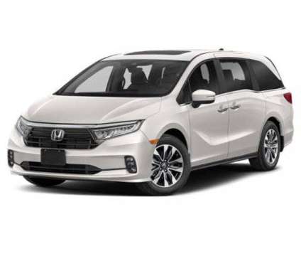 2024 Honda Odyssey EX-L is a Silver, White 2024 Honda Odyssey EX Car for Sale in Green Bay WI