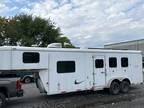 2011 Bison 380H Trail Hand 3 Horse Slant Full Living Quarters Horse Trailer