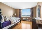 Condo For Sale In Edgewater, New Jersey