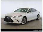 2022 Lexus ES ES 300h Ultra Luxury