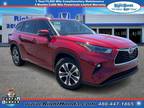 2022 Toyota Highlander Red, 30K miles