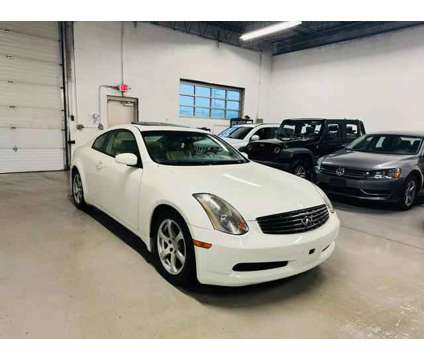 2005 INFINITI G for sale is a White 2005 Car for Sale in Addison IL