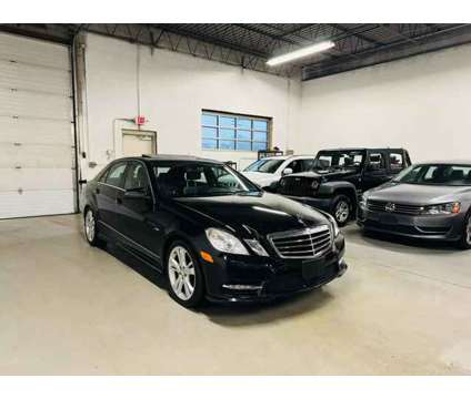 2012 Mercedes-Benz E-Class for sale is a Black 2012 Mercedes-Benz E Class Car for Sale in Addison IL