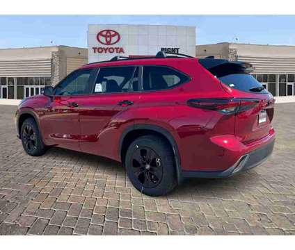 2024 Toyota Highlander Hybrid XLE is a Red 2024 Toyota Highlander Hybrid XLE Hybrid in Scottsdale AZ