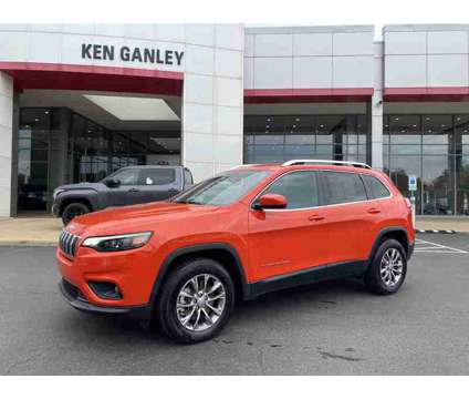 2021 Jeep Cherokee Latitude Lux is a Orange 2021 Jeep Cherokee Latitude SUV in Akron OH