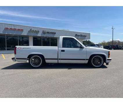 1991 Chevrolet C/K 1500 Silverado is a White 1991 Chevrolet 1500 Model Silverado Truck in Houghton Lake MI