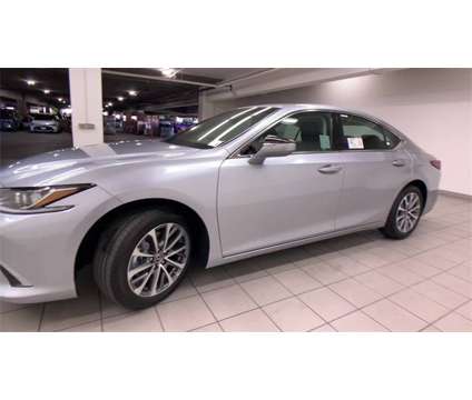 2024 Lexus ES 350 9000 is a 2024 Lexus ES Sedan in El Monte CA