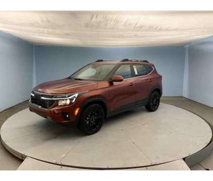 2024 Kia Seltos X-Line is a Orange 2024 SUV in Jacksonville NC