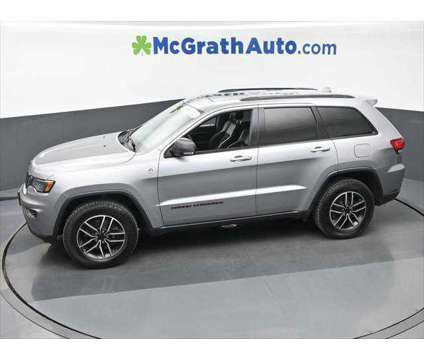 2021 Jeep Grand Cherokee Trailhawk 4X4 is a Silver 2021 Jeep grand cherokee Trailhawk SUV in Dubuque IA