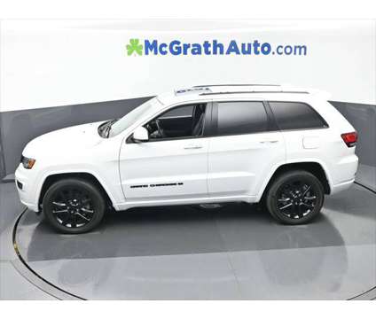 2022 Jeep Grand Cherokee WK Laredo X 4x4 is a White 2022 Jeep grand cherokee SUV in Dubuque IA