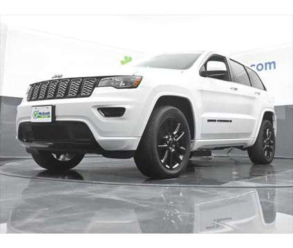 2022 Jeep Grand Cherokee WK Laredo X 4x4 is a White 2022 Jeep grand cherokee SUV in Dubuque IA