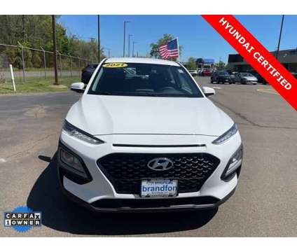 2021 Hyundai Kona SE is a White 2021 Hyundai Kona SE SUV in New Haven CT