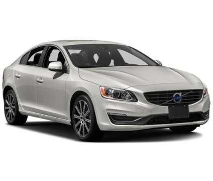 2015 Volvo S60 T5 Premier is a 2015 Volvo S60 T5 Sedan in Kenosha WI