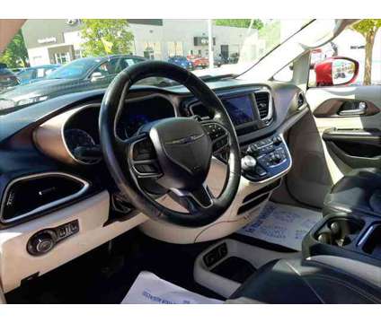 2019 Chrysler Pacifica Touring L is a Red 2019 Chrysler Pacifica Touring Van in Quincy IL