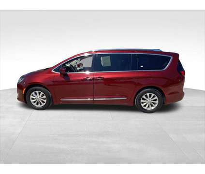 2019 Chrysler Pacifica Touring L is a Red 2019 Chrysler Pacifica Touring Van in Quincy IL