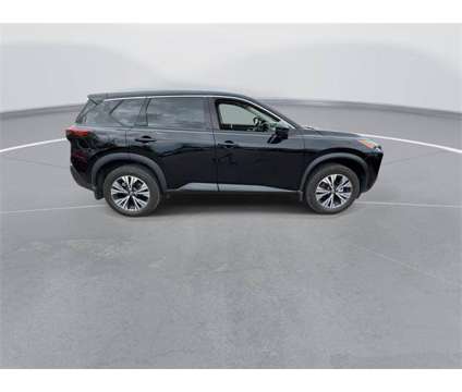 2021 Nissan Rogue SV Intelligent AWD is a Black 2021 Nissan Rogue SV Station Wagon in Pittsburgh PA