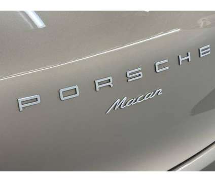 2018 Porsche Macan is a Gold 2018 Porsche Macan SUV in Palm Springs CA