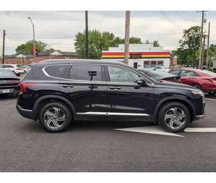 2023 Hyundai Santa Fe SEL is a Black 2023 Hyundai Santa Fe SUV in Quakertown PA